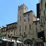 La Corte Del Re & Konukevi 4*