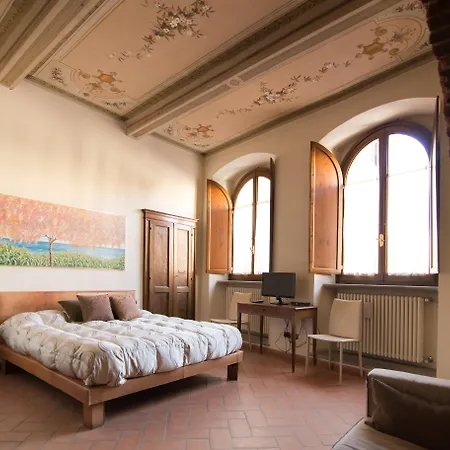 Guest house La Corte Del Re & 2*