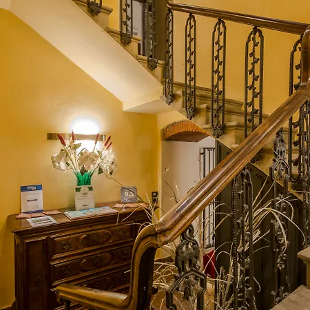 Guest house La Corte Del Re & Arezzo