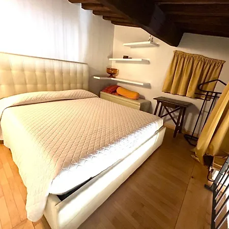 Guest house La Corte Del Re & Arezzo
