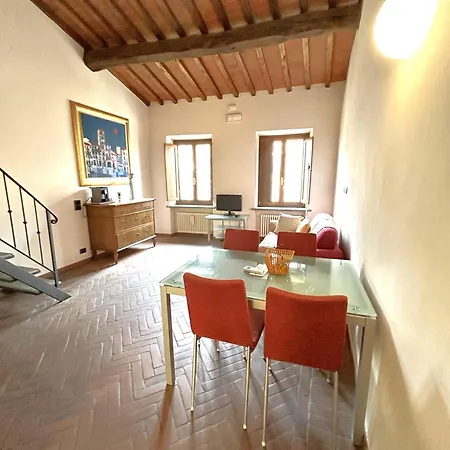 La Corte Del Re & Guest house
