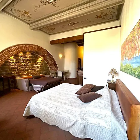 Guest house La Corte Del Re & 2*